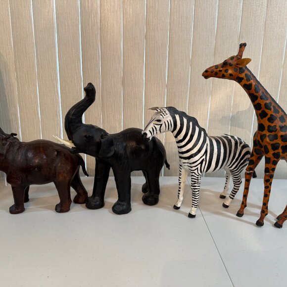 Vintage Leather  Elephant Giraffe Hippo and  Zebra Statues Figurines Lot Of 4 - Picture 3 of 16